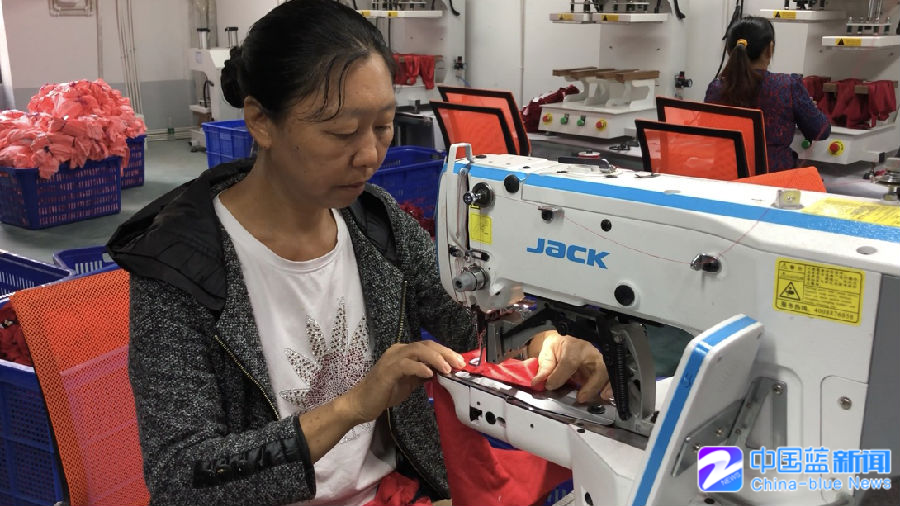 【浙江人在阿壩】義烏小商品為啥“跑”到汶川加工?兩城有段“幫扶情”